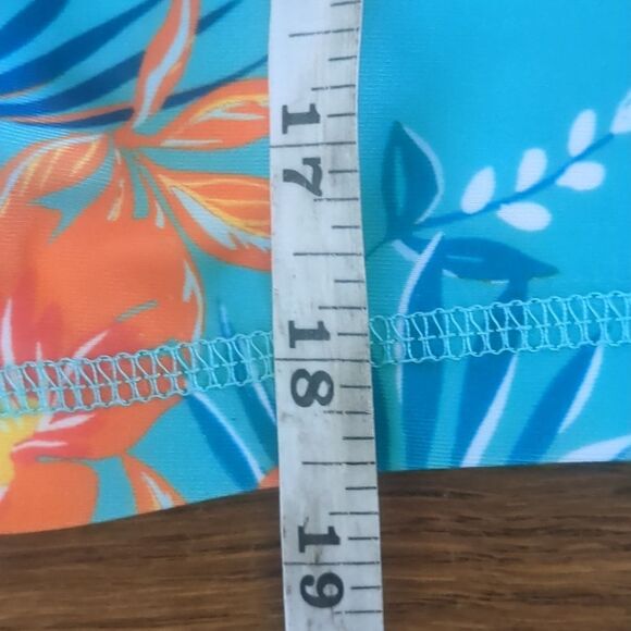 First Impressions Rash Guard 1 Piece Macy's 12 M Hawaiian Floral Swim Suit.Nwot - Picture 9 of 9